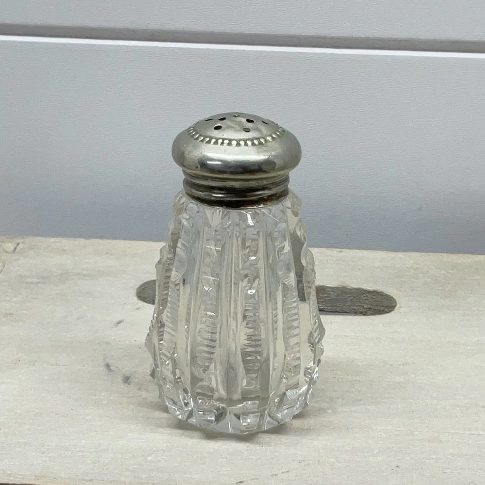 Antique Cut Glass Shaker Victorian Geometric Pattern Silver Tone Lid Clear